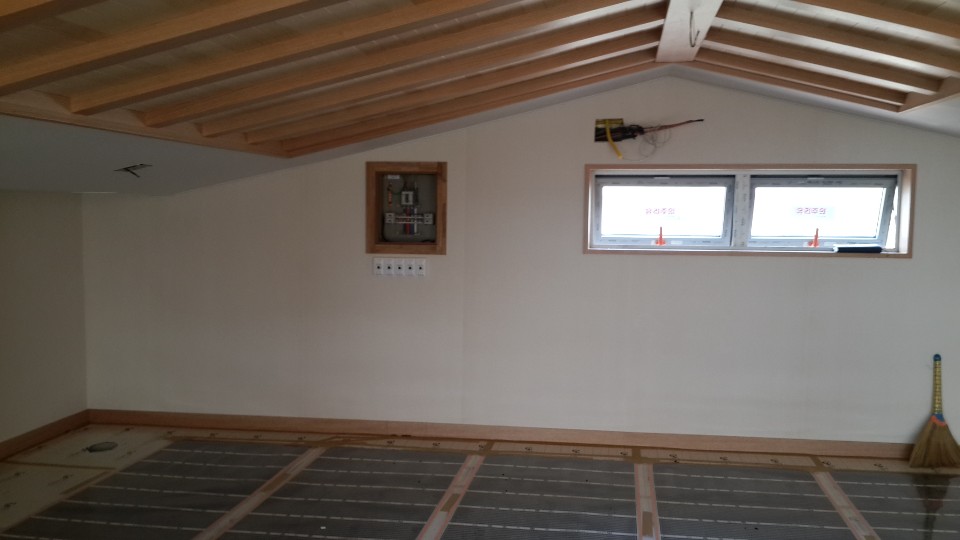 2038599400_n1gmeLvu_2ad2f4a24eb2a26e7b34d34b56bc5f2d8b446cf6.jpg 이미지크게보기